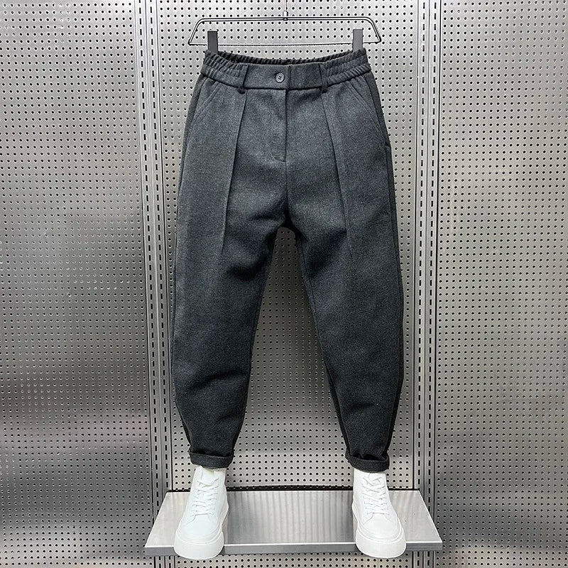 Russell™ | Relaxed Tapered Trousers